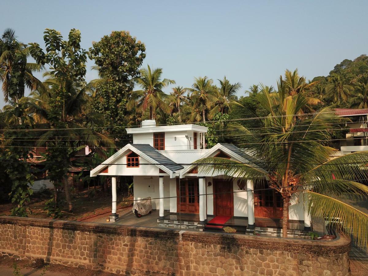 Belhaven Home Stay Thiruvananthapuram ภายนอก รูปภาพ